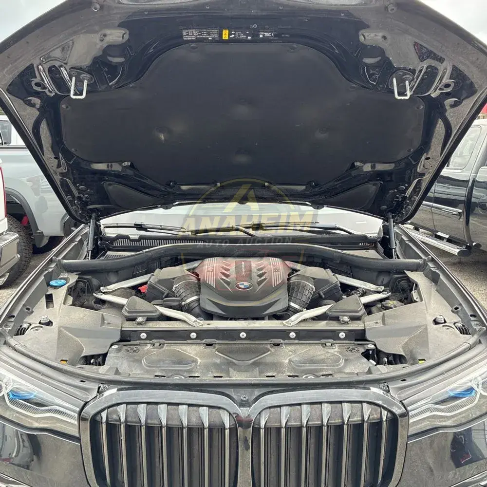 2020 BMW X7 M50i