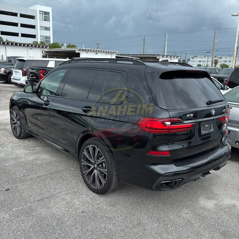 2020 BMW X7 M50i