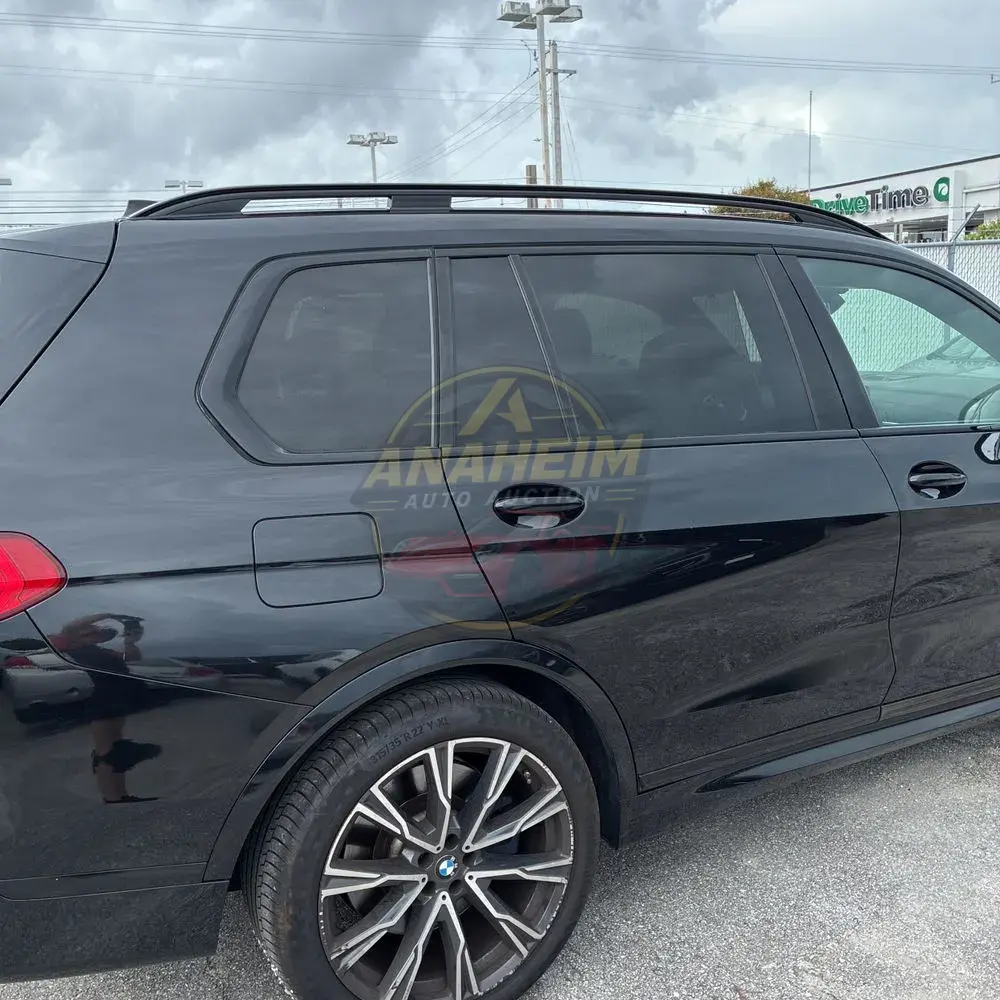 2020 BMW X7 M50i