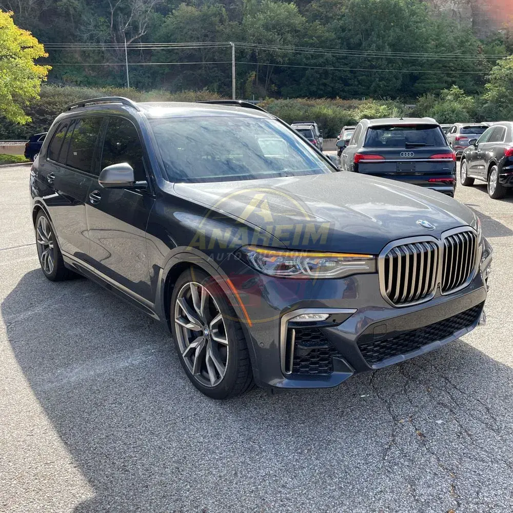 2022 BMW X7 M50i