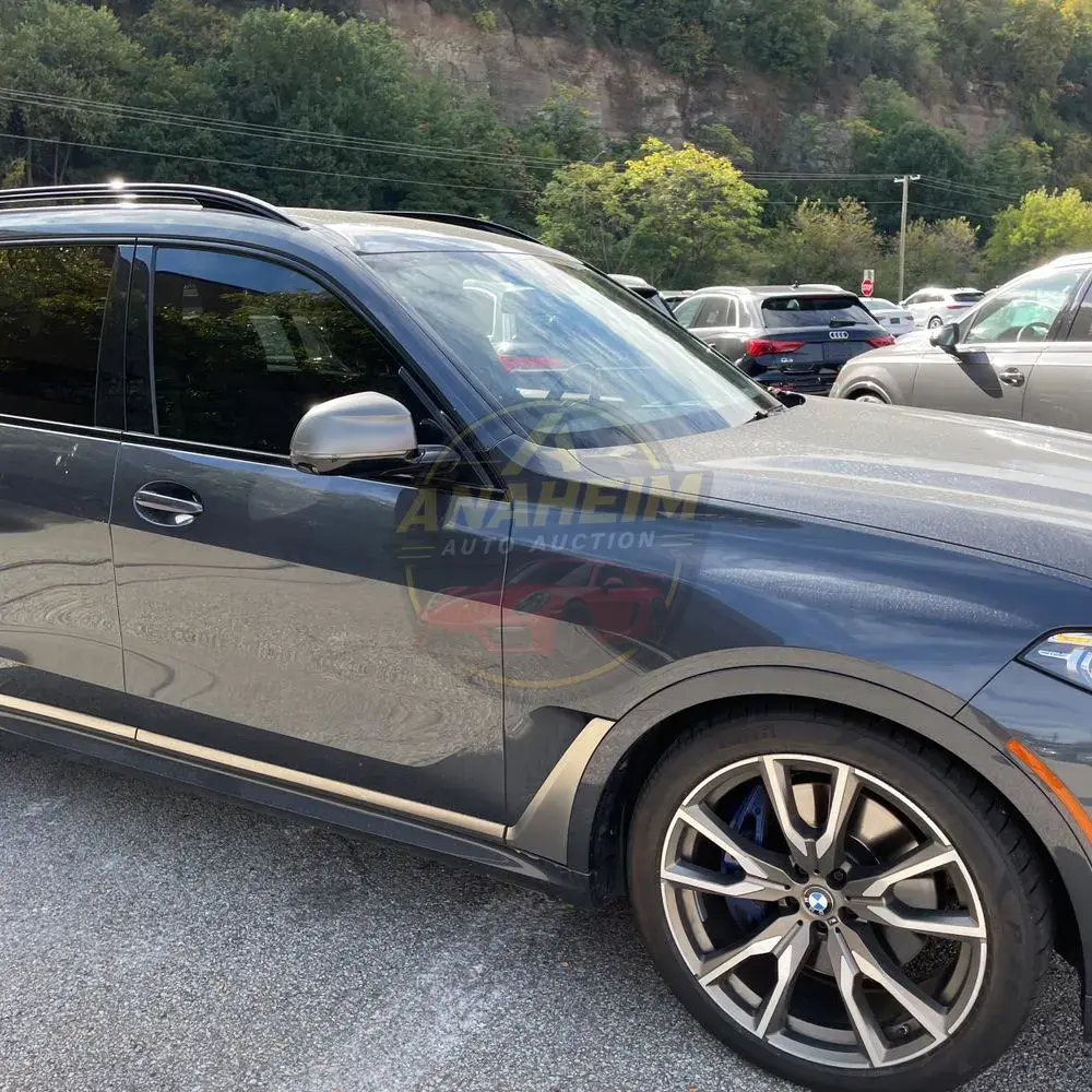 2022 BMW X7 M50i