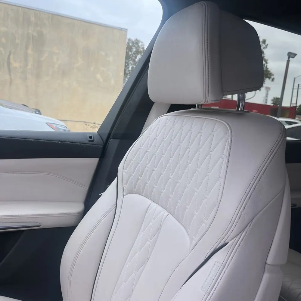 2022 BMW X7 M50i