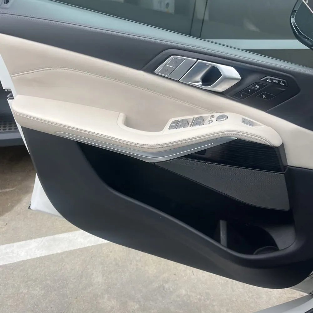 2022 BMW X7 M50i