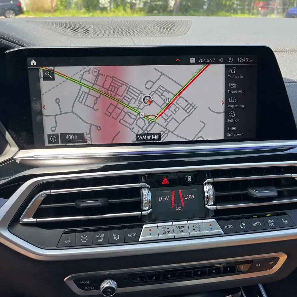 2022 BMW X7 M50i