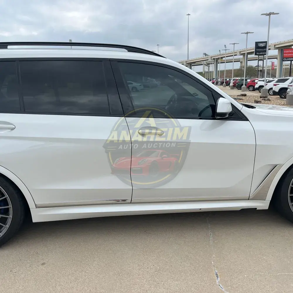 2022 BMW X7 ALPINA XB7