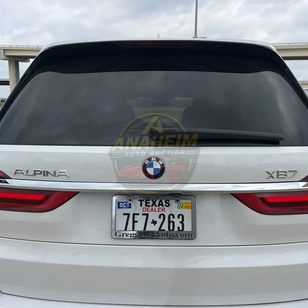 2022 BMW X7 ALPINA XB7