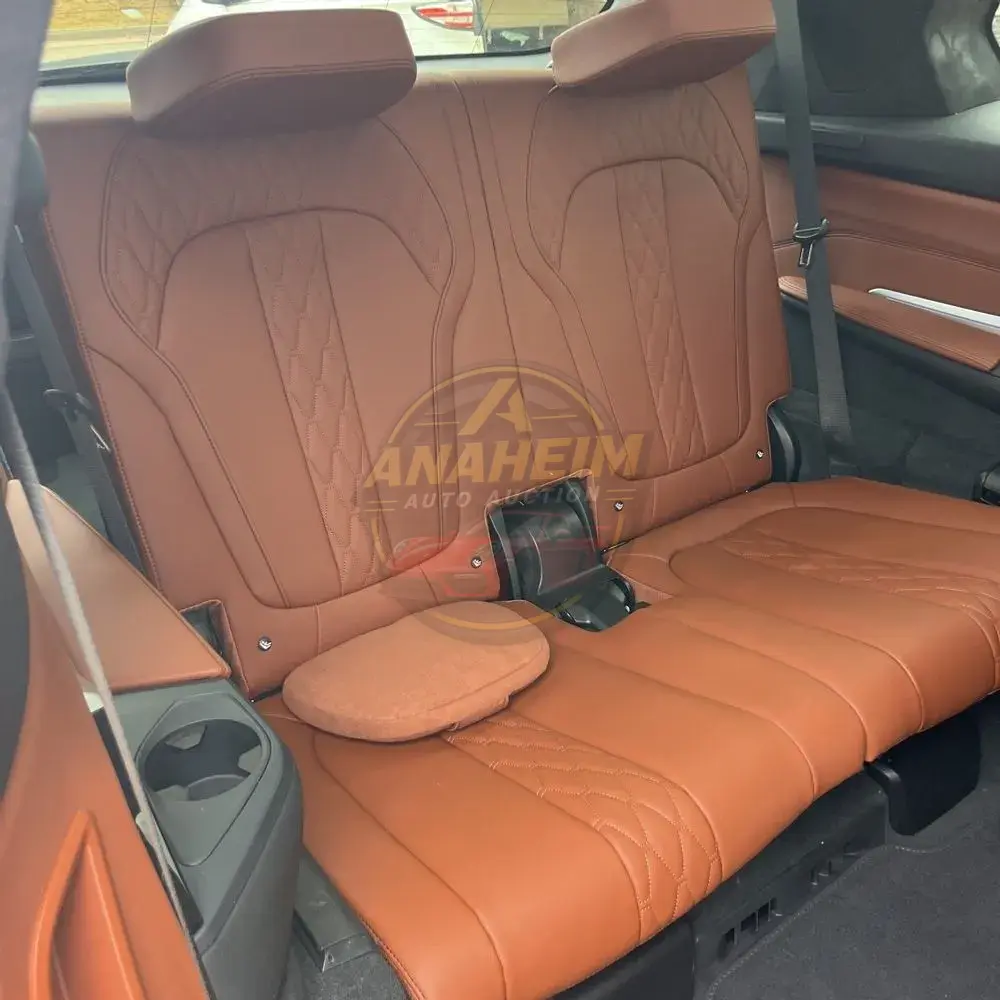 2022 BMW X7 ALPINA XB7