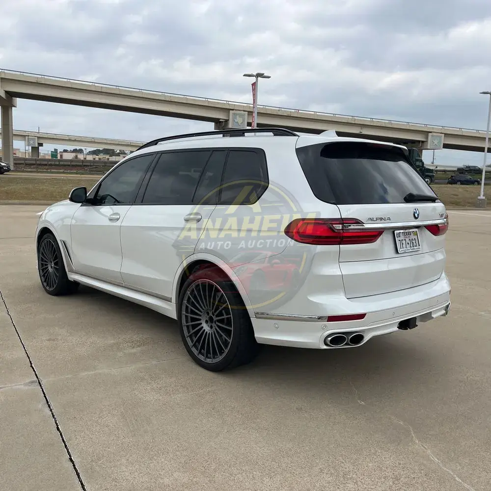 2022 BMW X7 ALPINA XB7