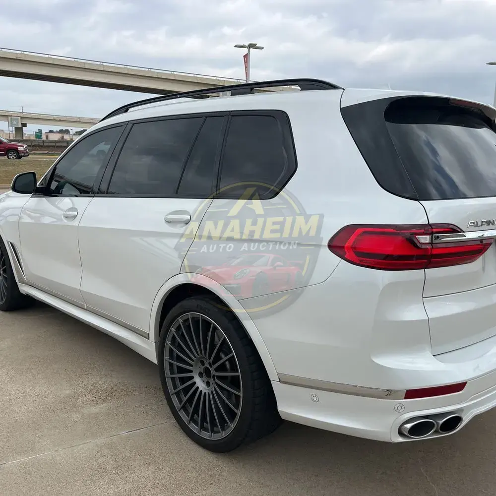 2022 BMW X7 ALPINA XB7