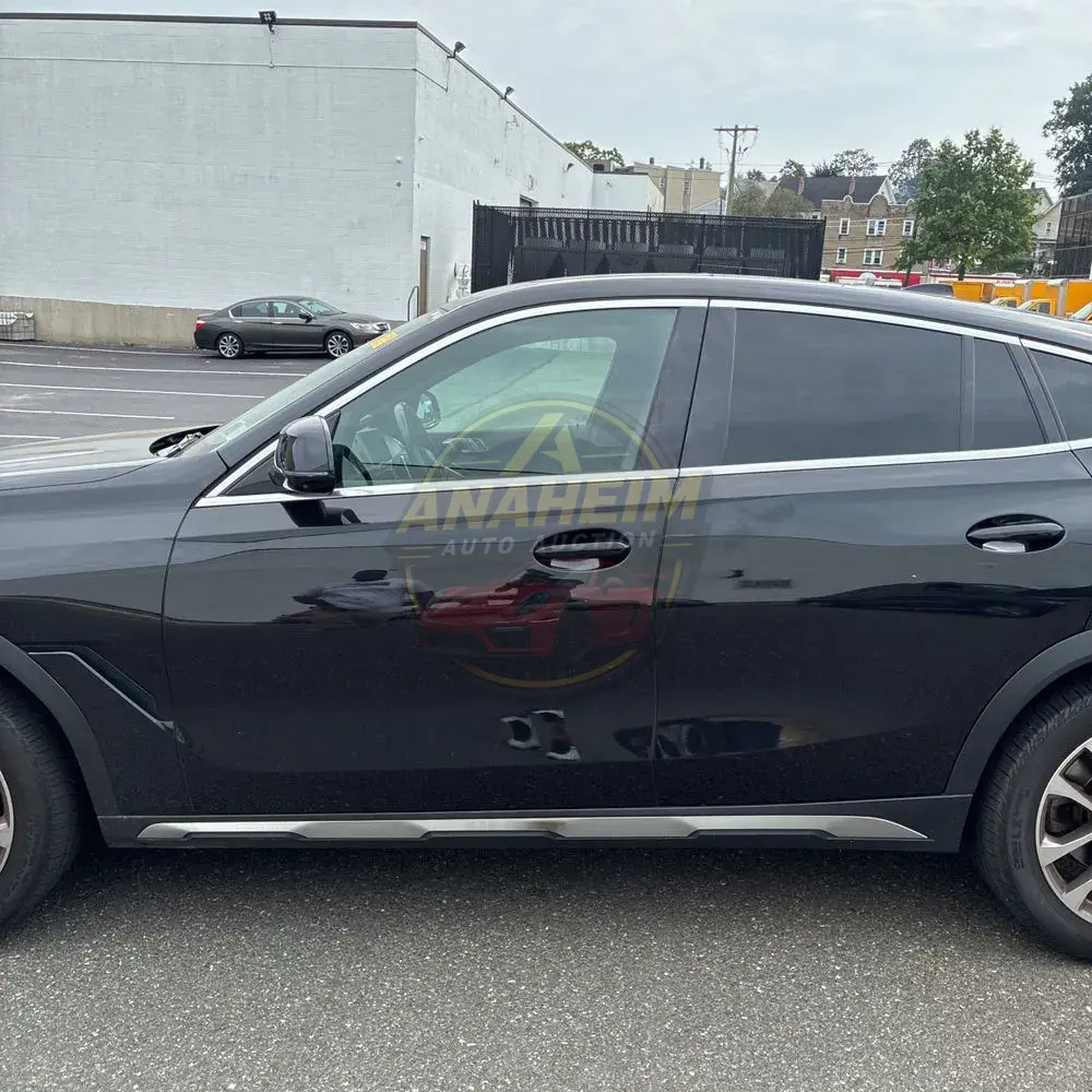 2023 BMW X6 XDrive40i