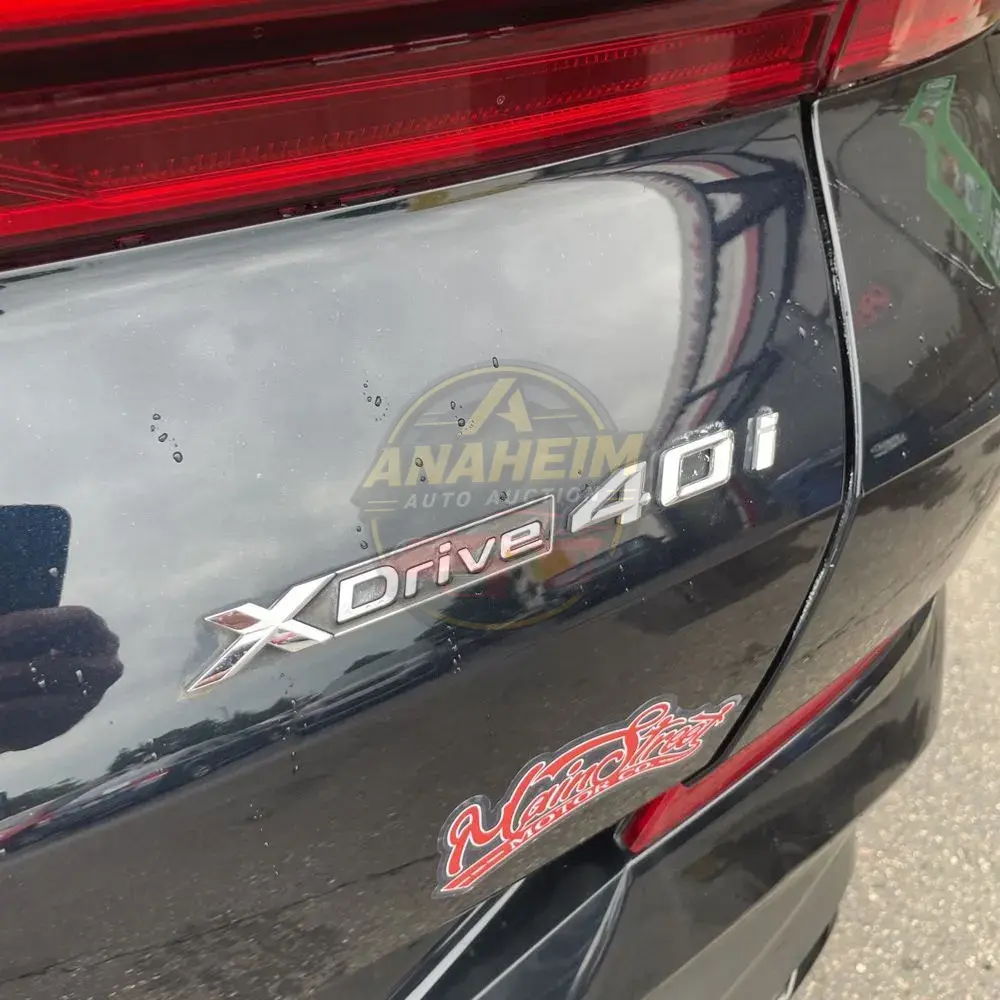 2021 BMW X6 XDrive40i
