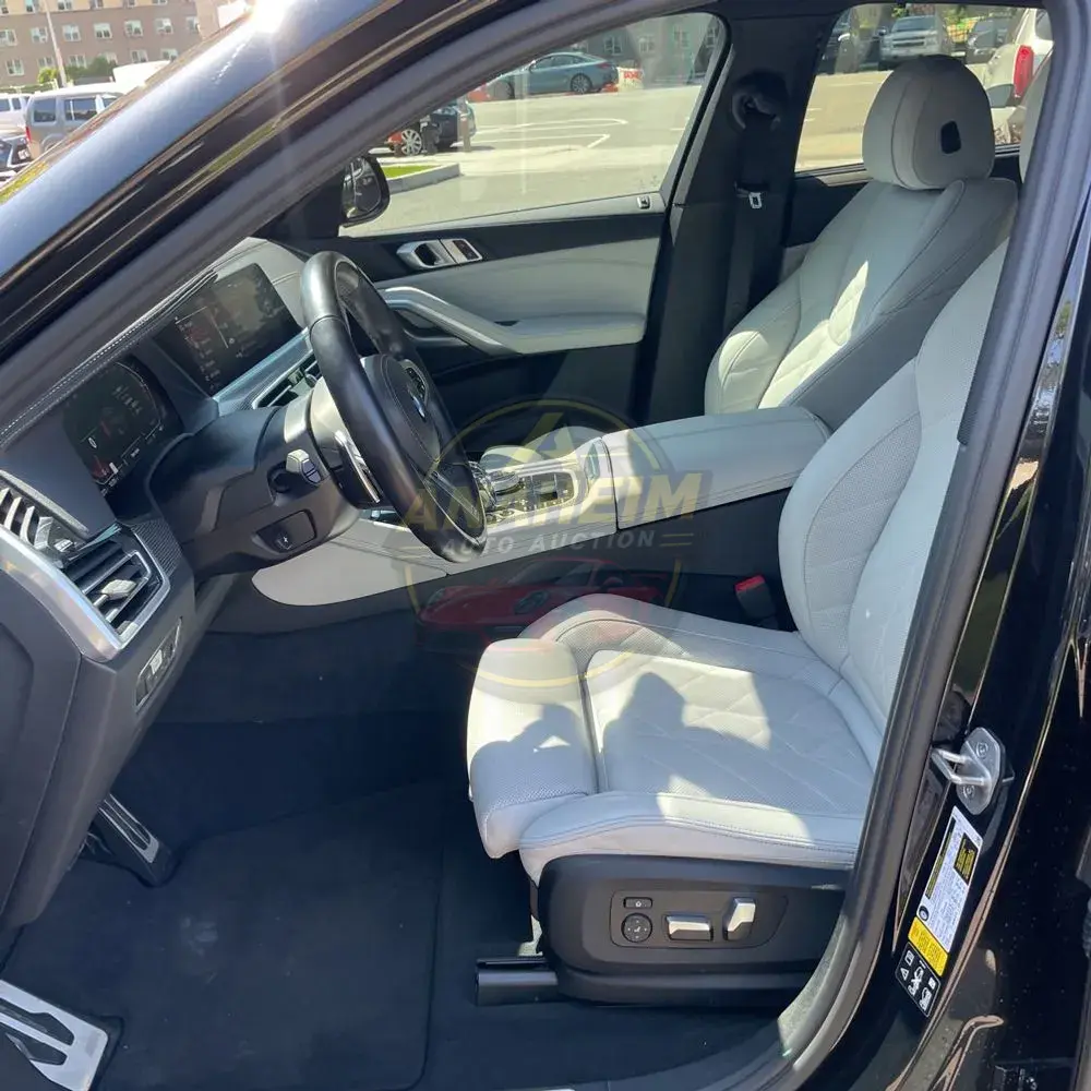 2023 BMW X6 XDrive40i