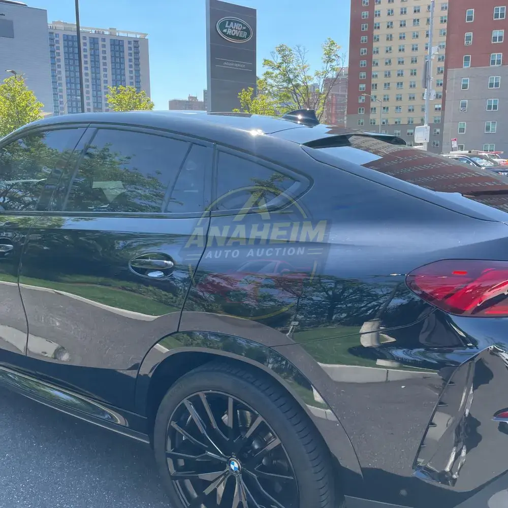 2023 BMW X6 XDrive40i