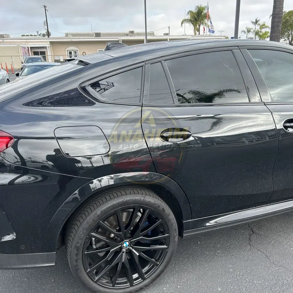 2022 BMW X6 M50i