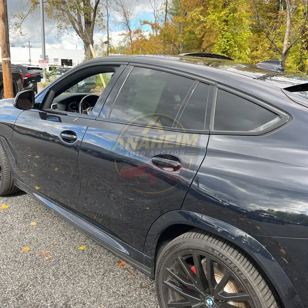 2022 BMW X6 M50i