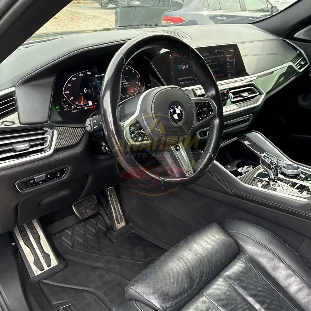 2022 BMW X6 M50i