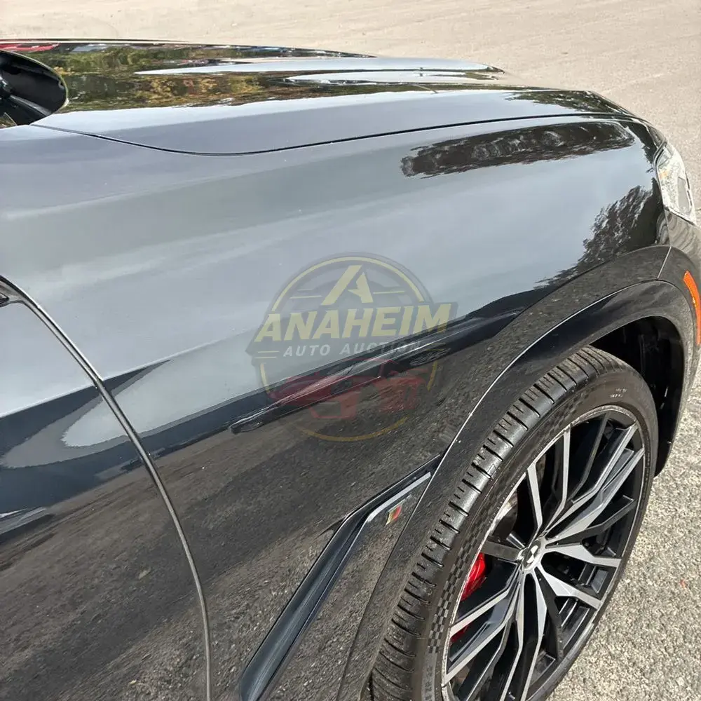 2022 BMW X6 M50i