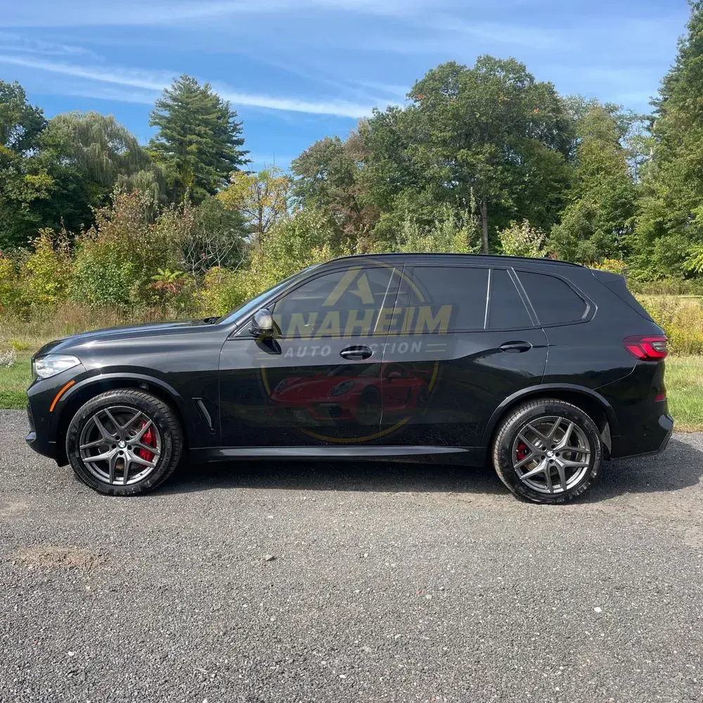2022 BMW X5 M50i
