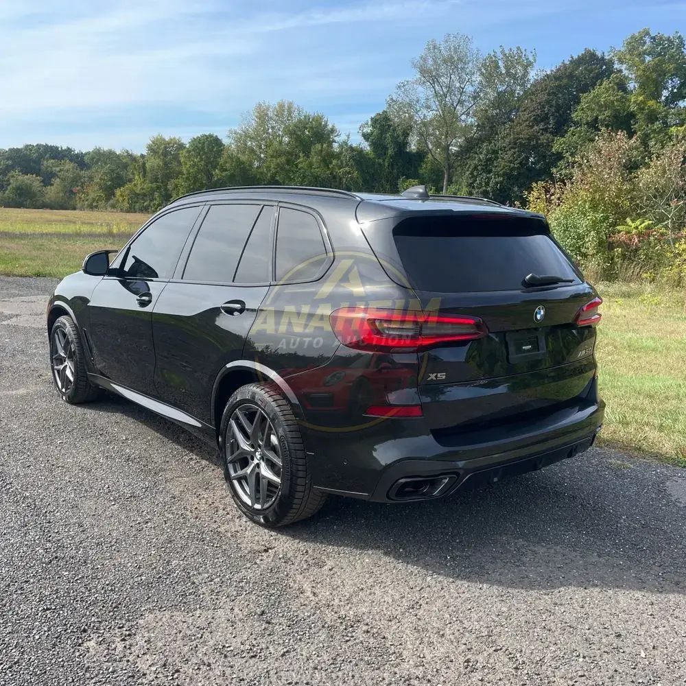 2022 BMW X5 M50i