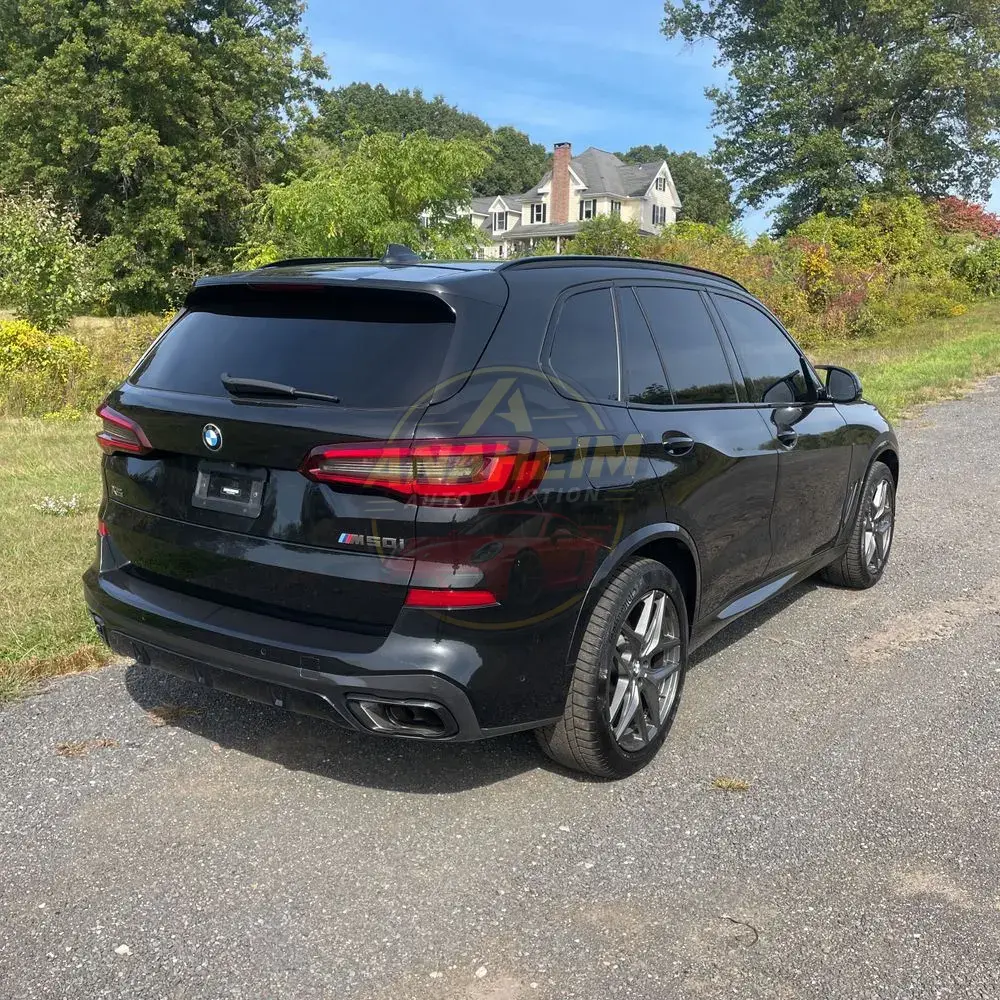 2022 BMW X5 M50i