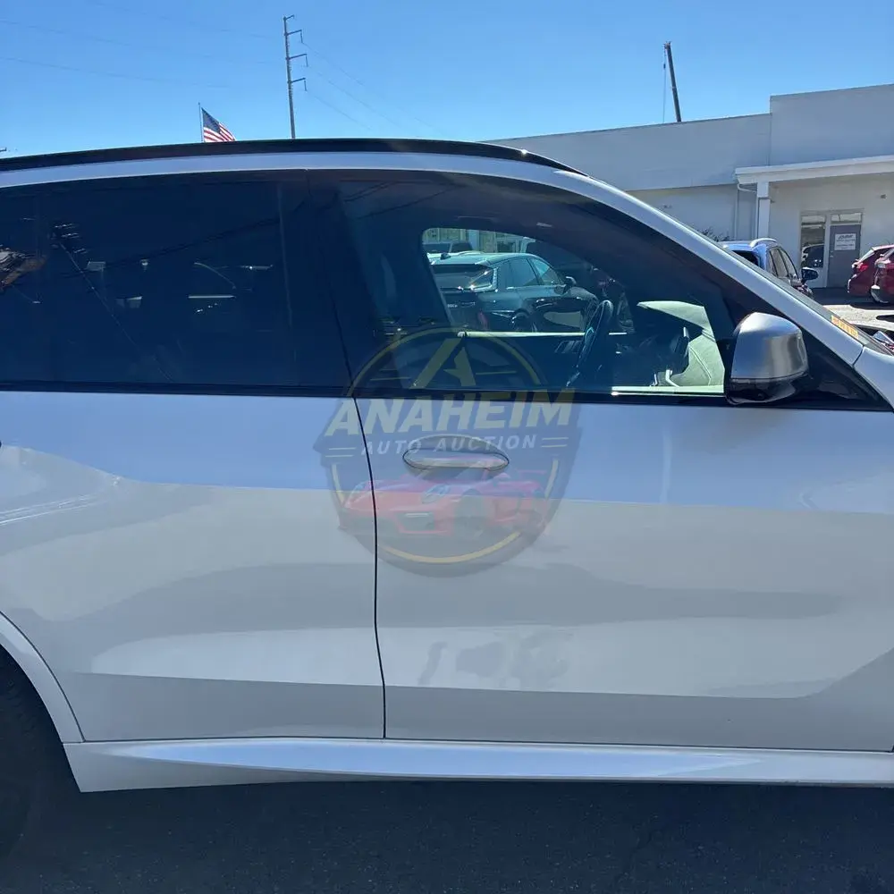 2023 BMW X5 M50i