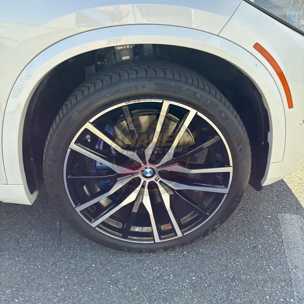 2023 BMW X5 M50i