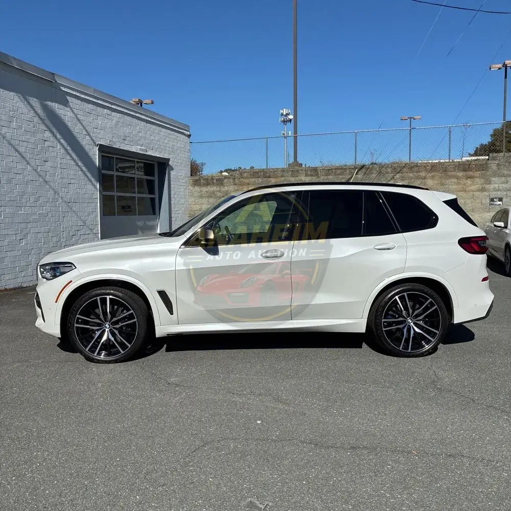 2023 BMW X5 M50i