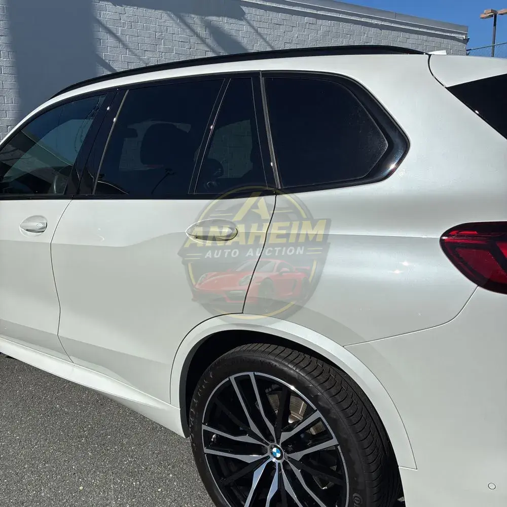 2023 BMW X5 M50i