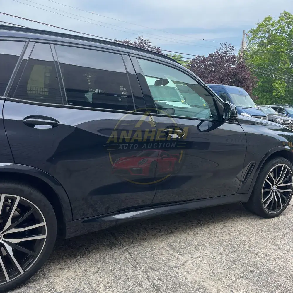 2022 BMW X5 M50i