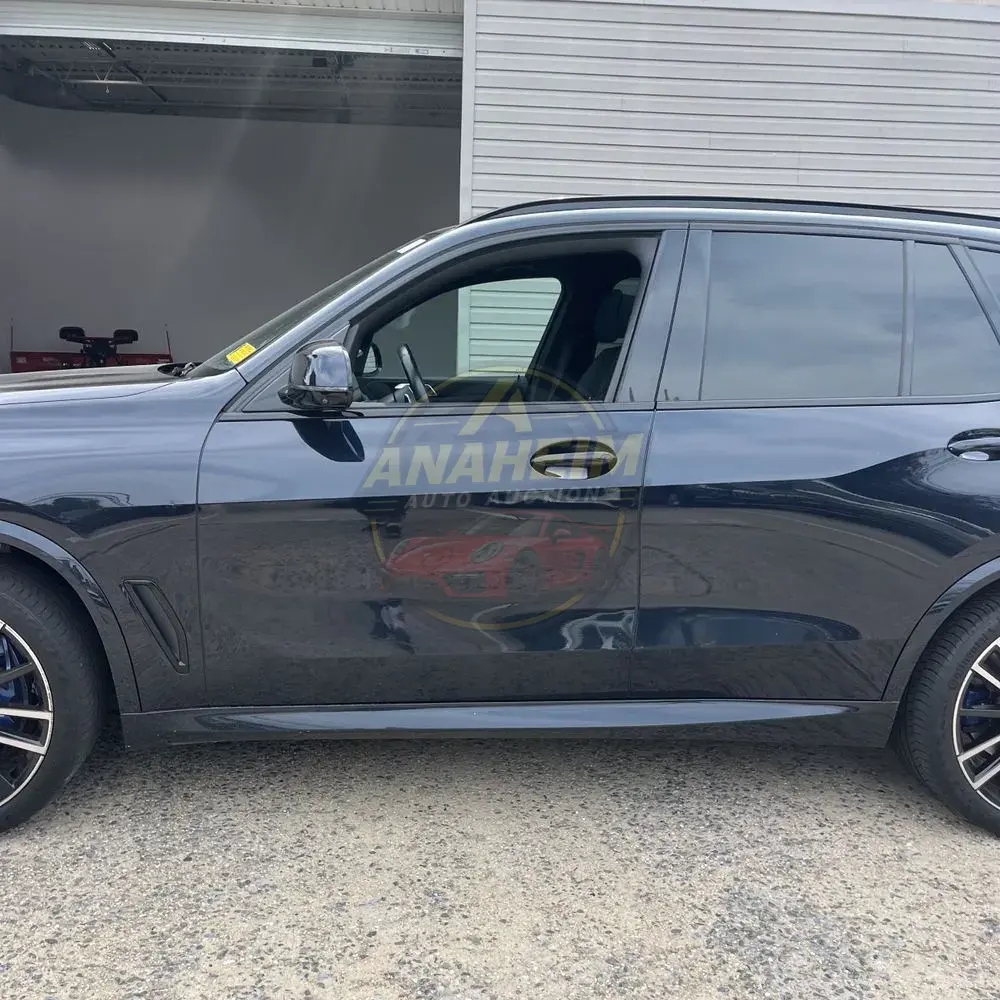 2022 BMW X5 M50i