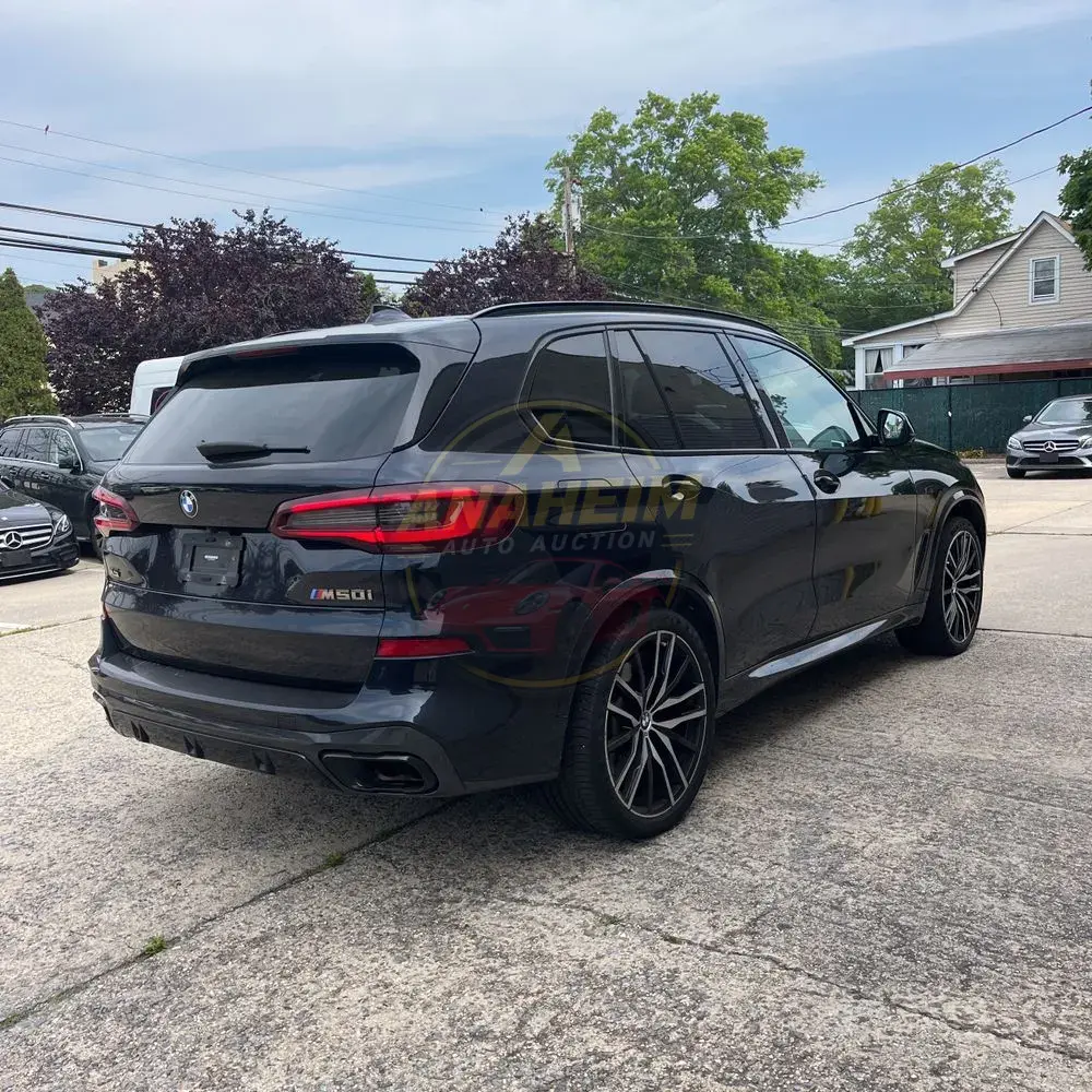 2022 BMW X5 M50i