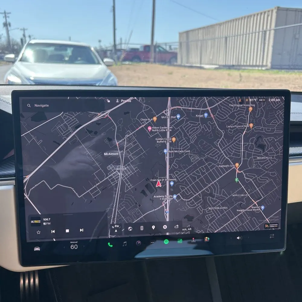 2022 Tesla Model S Plaid