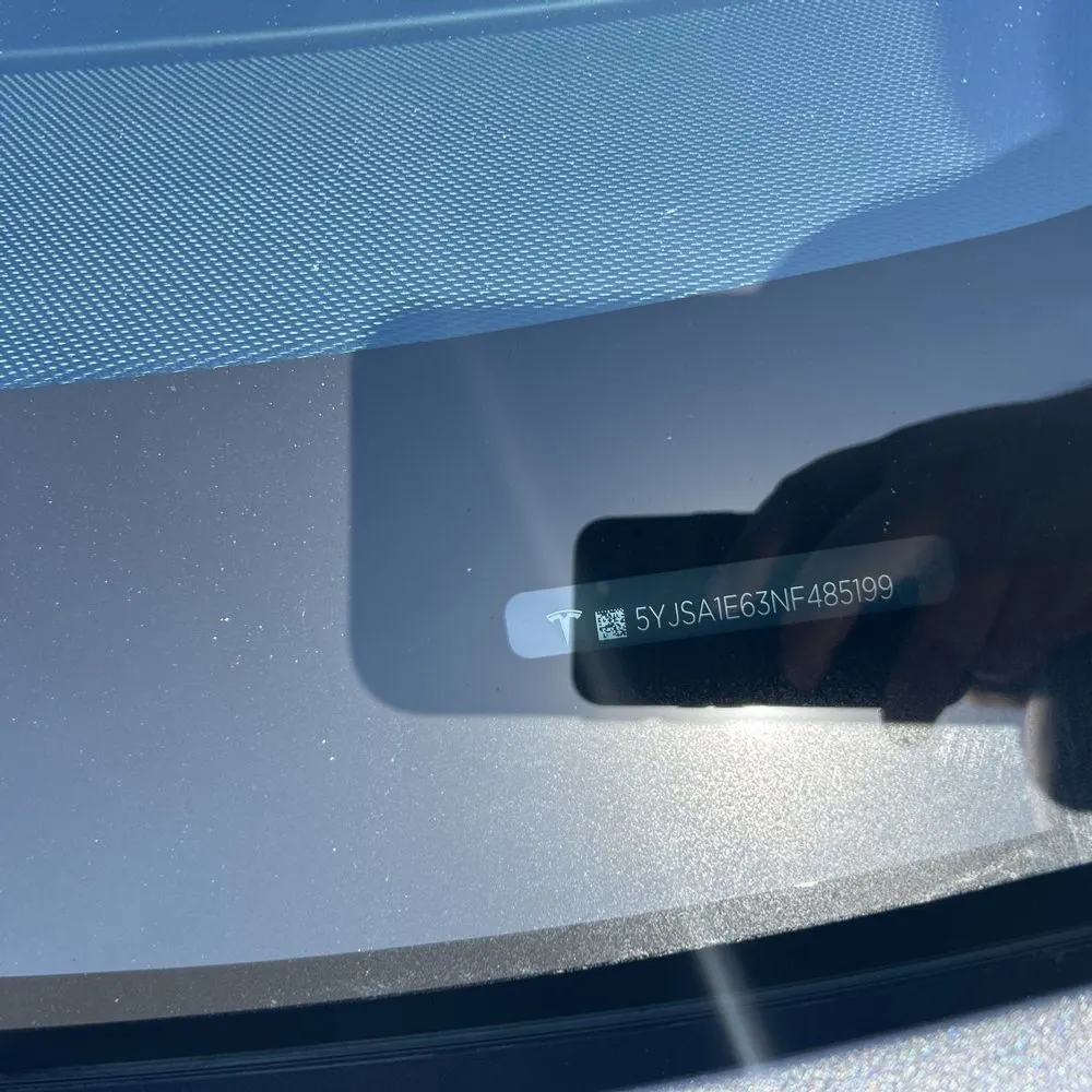 2022 Tesla Model S Plaid
