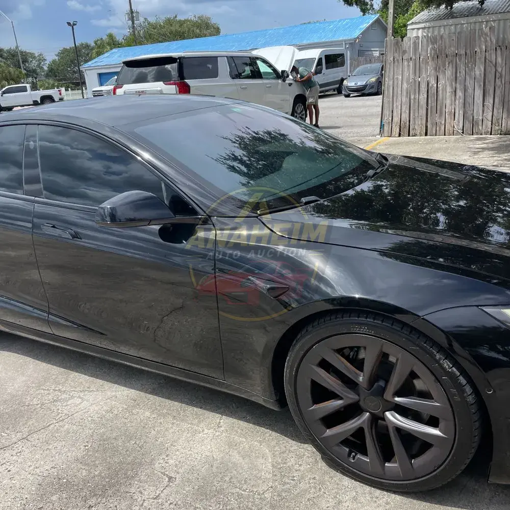 2021 Tesla Model S Plaid