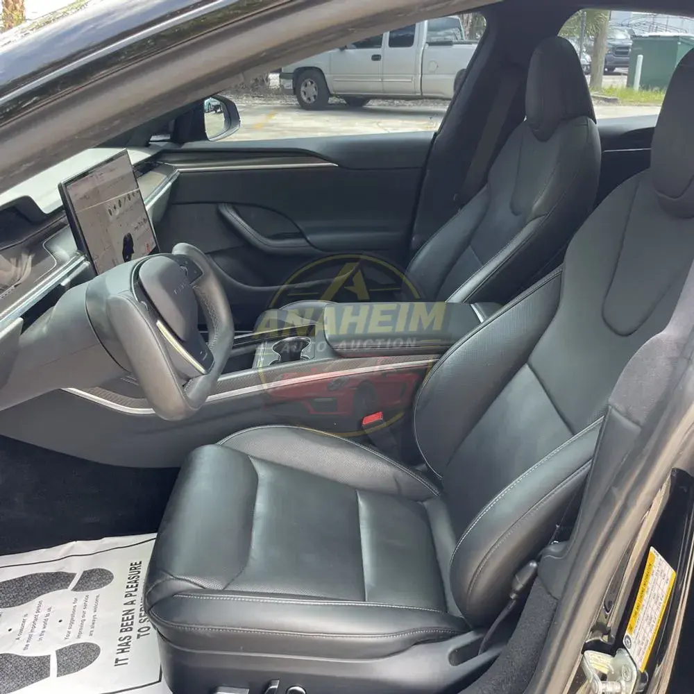 2021 Tesla Model S Plaid