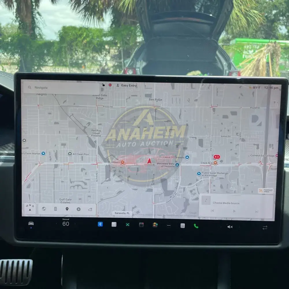 2021 Tesla Model S Plaid