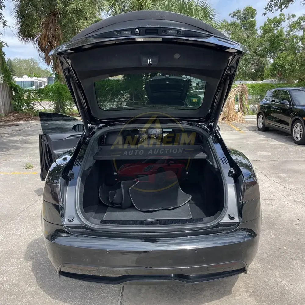 2021 Tesla Model S Plaid