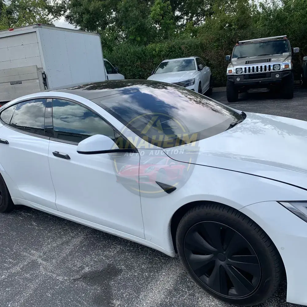 2021 Tesla Model S Plaid