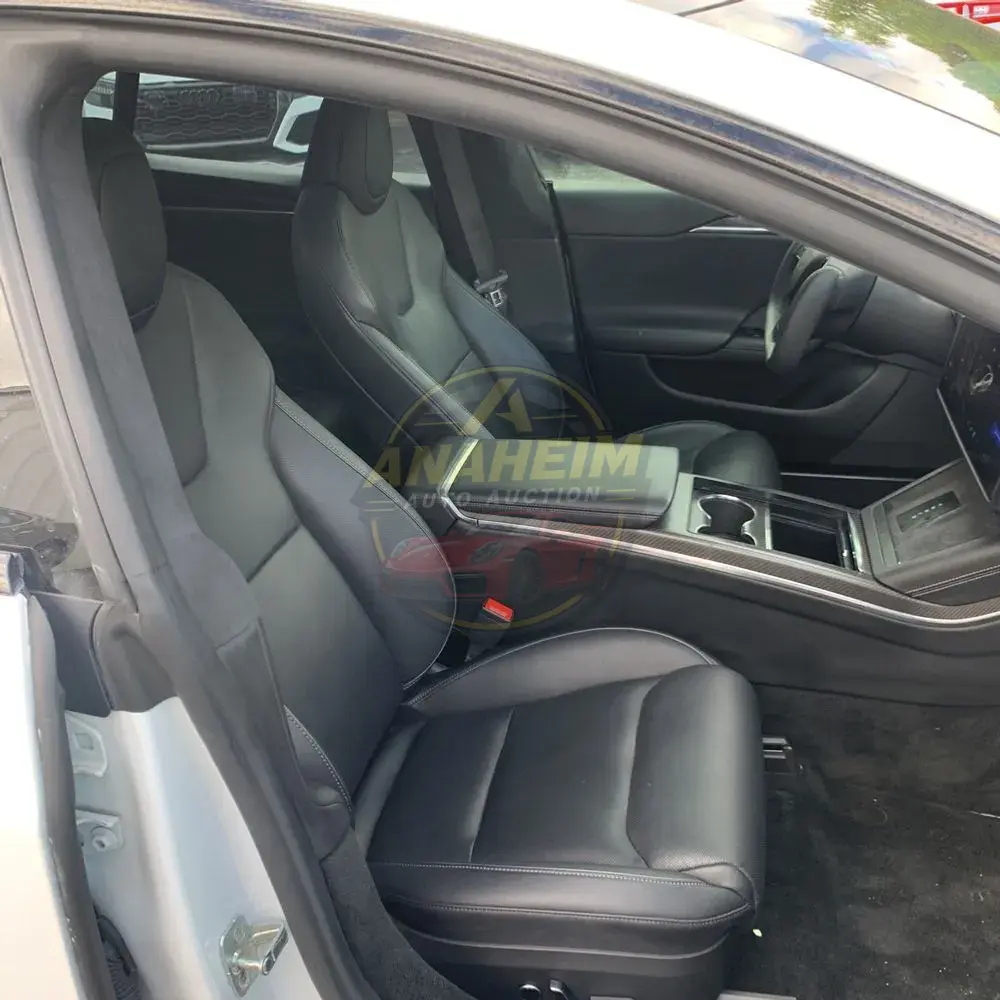 2021 Tesla Model S Plaid