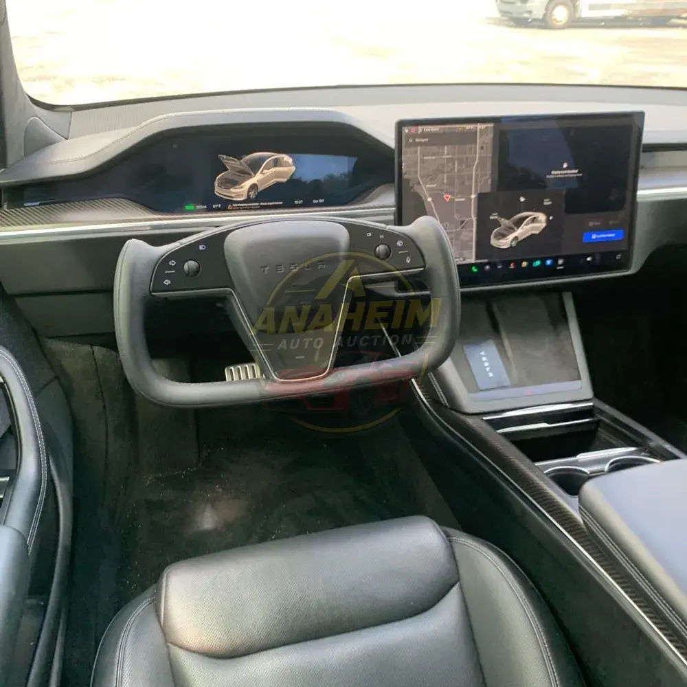 2021 Tesla Model S Plaid