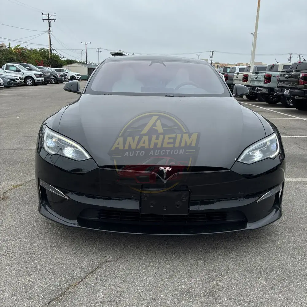 2023 Tesla Model S Plaid