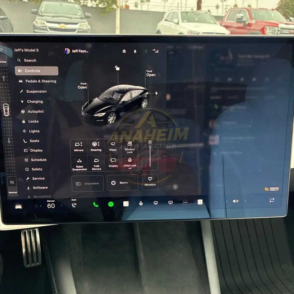 2023 Tesla Model S Plaid