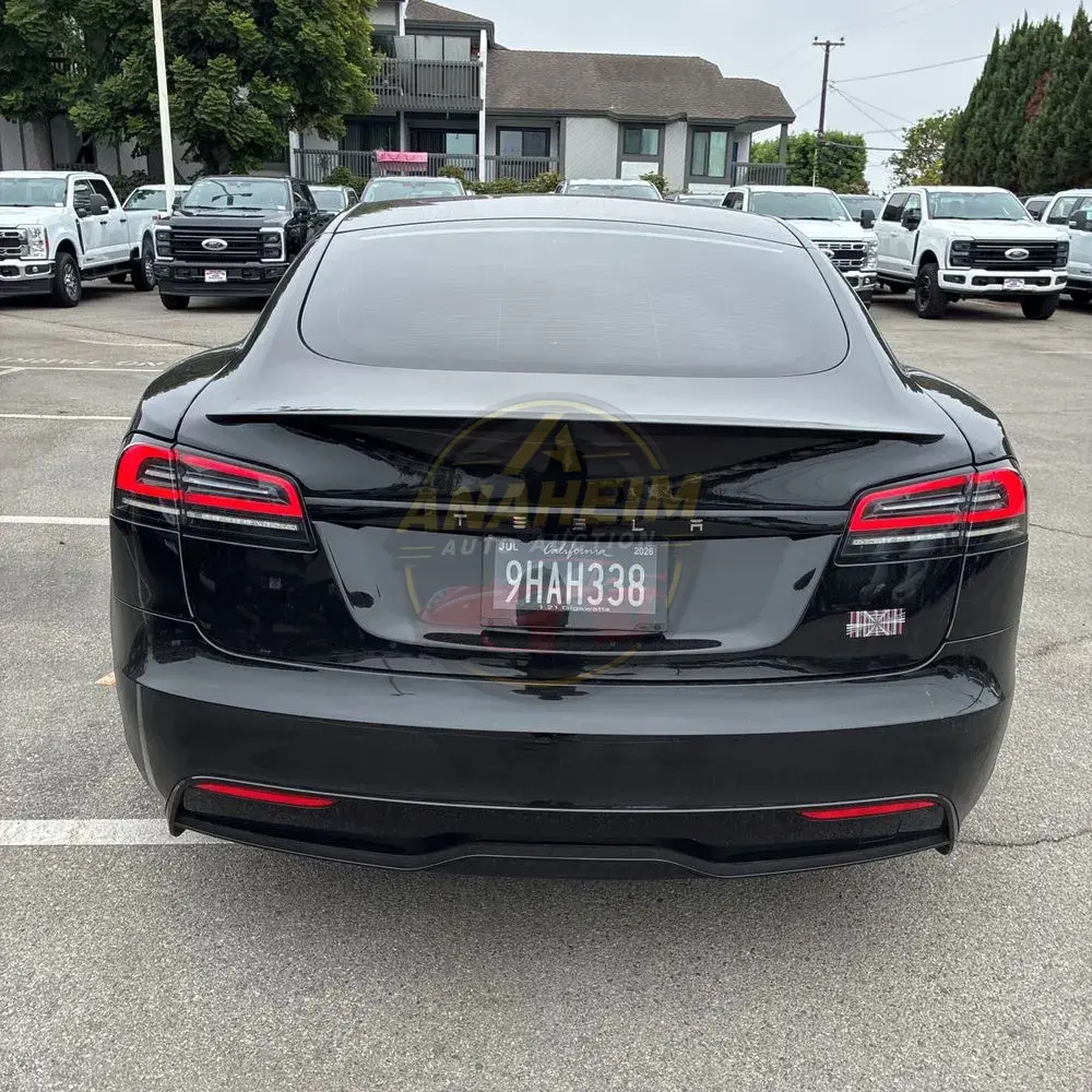 2023 Tesla Model S Plaid