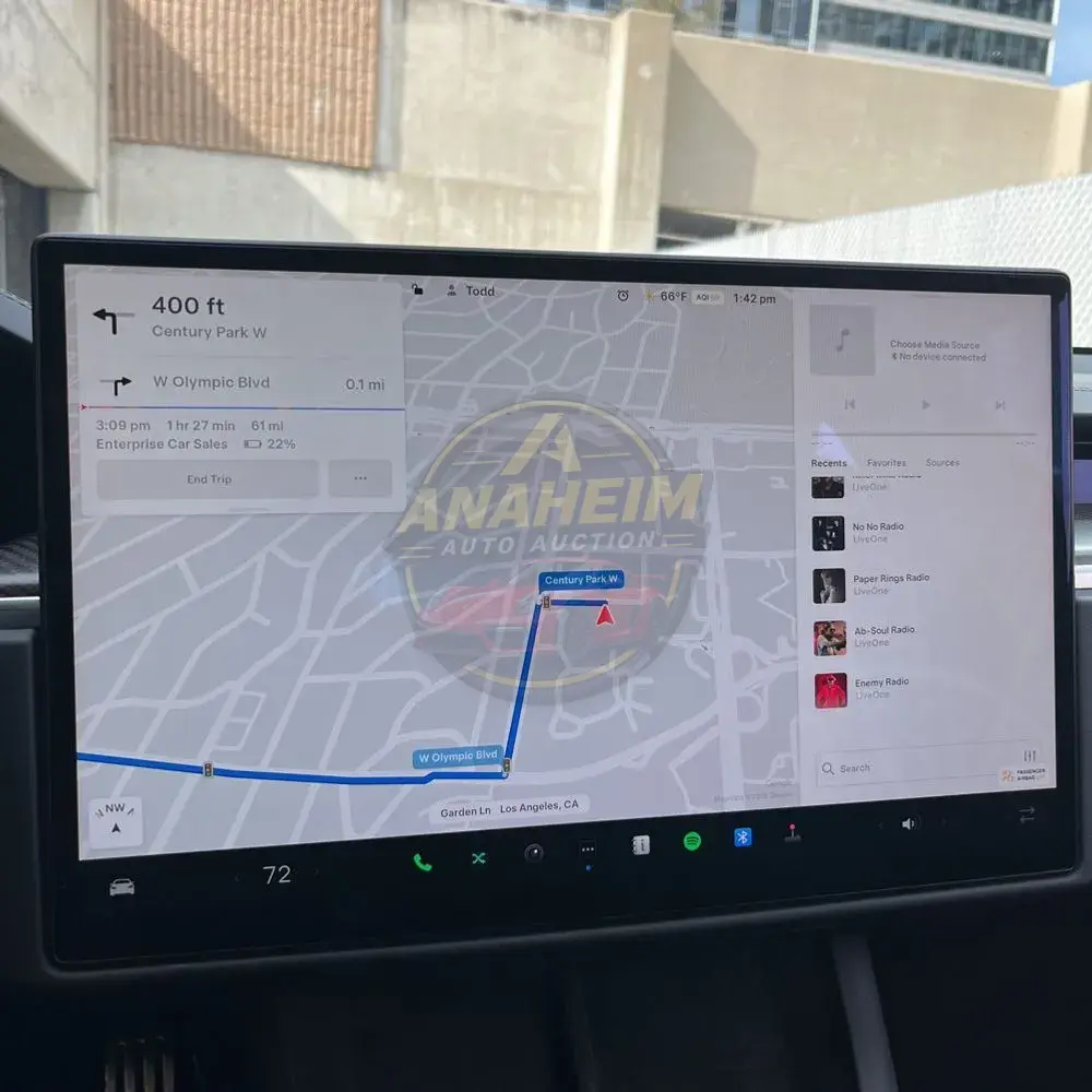 2021 Tesla Model S Plaid