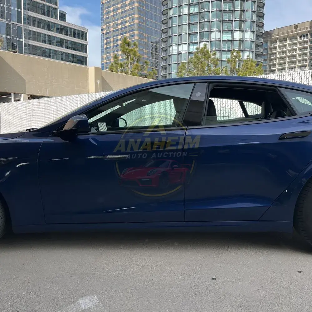 2021 Tesla Model S Plaid
