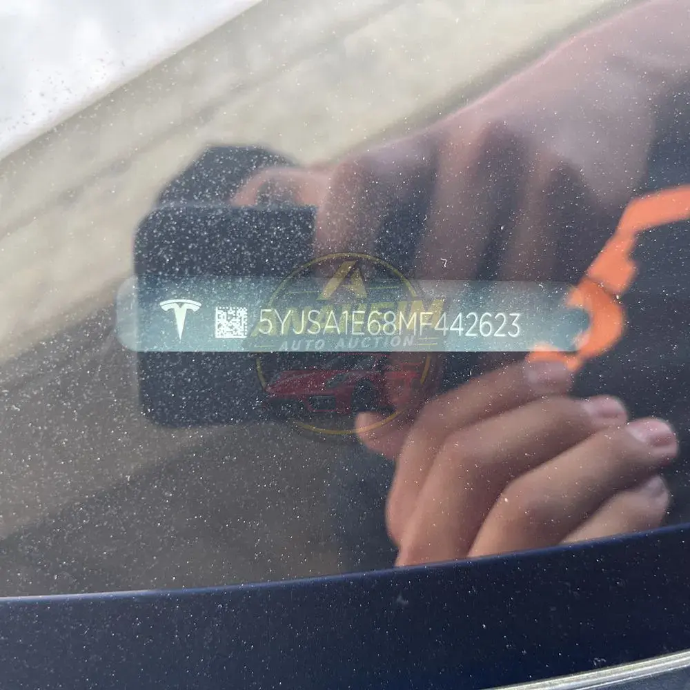 2021 Tesla Model S Plaid