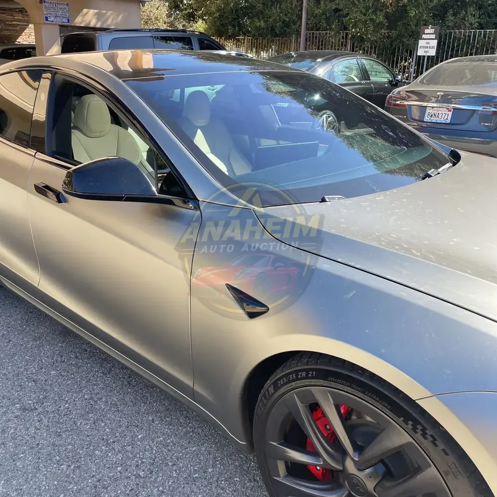 2023 Tesla Model S Plaid