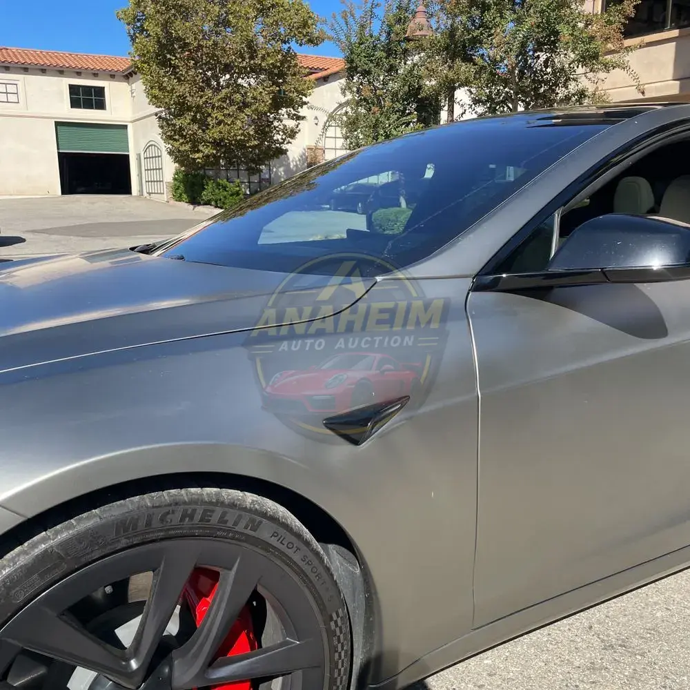 2023 Tesla Model S Plaid