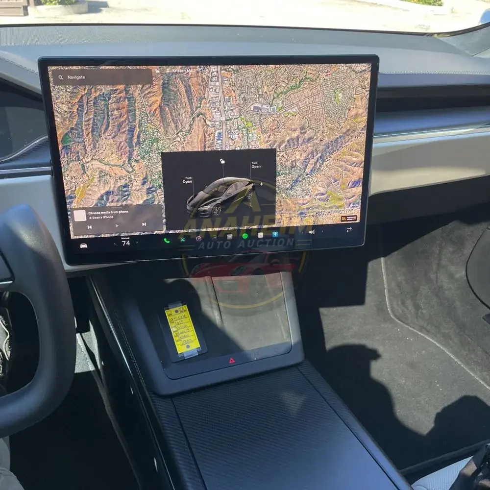 2023 Tesla Model S Plaid