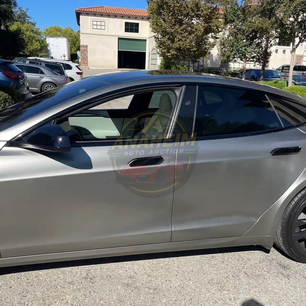2023 Tesla Model S Plaid